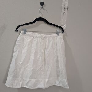 Club Monaco Elegant White Skirt